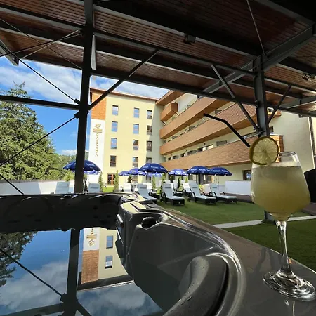 Otel Cascada Băile Olăneşti